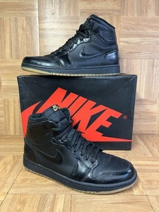 RARE🔥 Sz 11 - Nike Air Jordan 1 Retro Gum Bottom Black Leather 555088-020 - Picture 1 of 12