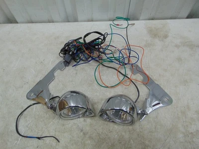 Show Chrome 3.5" LED Driving Light Passing Lamps W/ Bracket 99-20 FLH 91-315L - Image 1 of 4