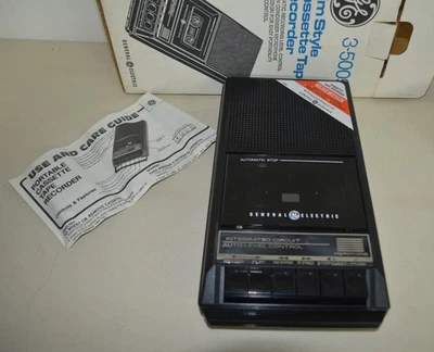 Grabadora de cinta de casete estilo delgado GE 3-5009 en caja con instrucciones Foto 1 de 4
