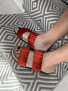 NEW MERCEDES CASTILLO Marcela Red Satin Spadrillers Sandal, Women Size 39/US 9M - Picture 1 of 7