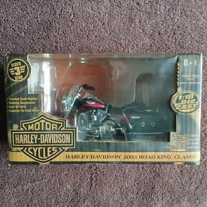 100th Anniversary 2003 Road King Classic Harley Davidson Die Cast 1:18  - Picture 1 of 7