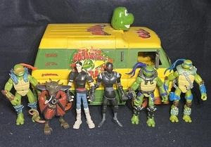 TMNT Cowabunga Carl Pizza Party Van Shredder 4 Ninja Turtle Figures 2006/2007 - Picture 1 of 15