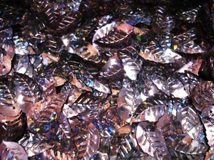 Sequins Leaves Laser Dusty Pink 20g DIY Crafts Sewing Costumes - Picture 1 of 2