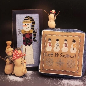 Heart in Hand Cross Stitch Pattern Booklet Snowtime - Picture 1 of 3