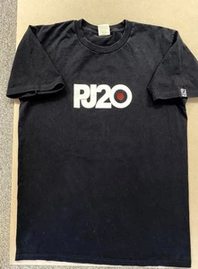 Pearl Jam PJ20 2011 Tour Double Sided w/ Dates Black T-shirt Medium - Picture 1 of 7