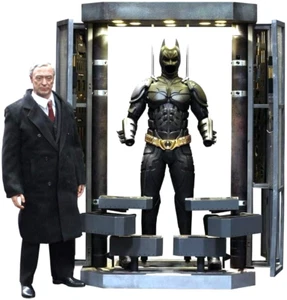 Batman Armory with Bruce Wayne & Alfred Pennyworth Action Figure 2014 Hot - NEW - Picture 1 of 6