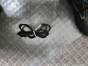 121565-001 GENUINE HP POWER CABLE SLIM DESKTOP 290-P0043W (GRD A)(A10) - Bild 1 von 1