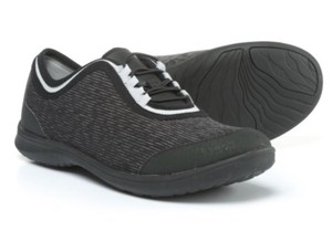 clarks sneakers women