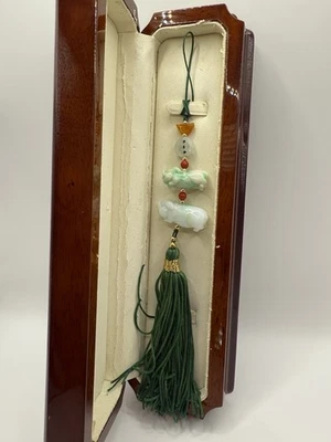 Colgante de cerdo de la suerte de jade verde chino tallado de colección en caja de madera con cuerda/borla! Foto 1 de 4
