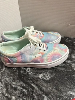 Zapatos Tenis VANS Doheny Heart Tie Dye Para Mujer Talla 6.5 Blancos Multi Informales Patín Foto 1 de 4