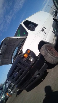 2013 Ford E250 Van Automatic Transmission Assembly RWD 157K Miles OEM AC2P7000CA - Image 1 of 4