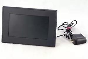 GiiNii GT701P1 7" Digital Picture Frame 7A DPF - Picture 1 of 3