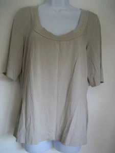 ST.JOHN SPA WOMEN'S BEIGE SHORT SLEEVE TOP SIZE LARGE - Picture 1 of 8