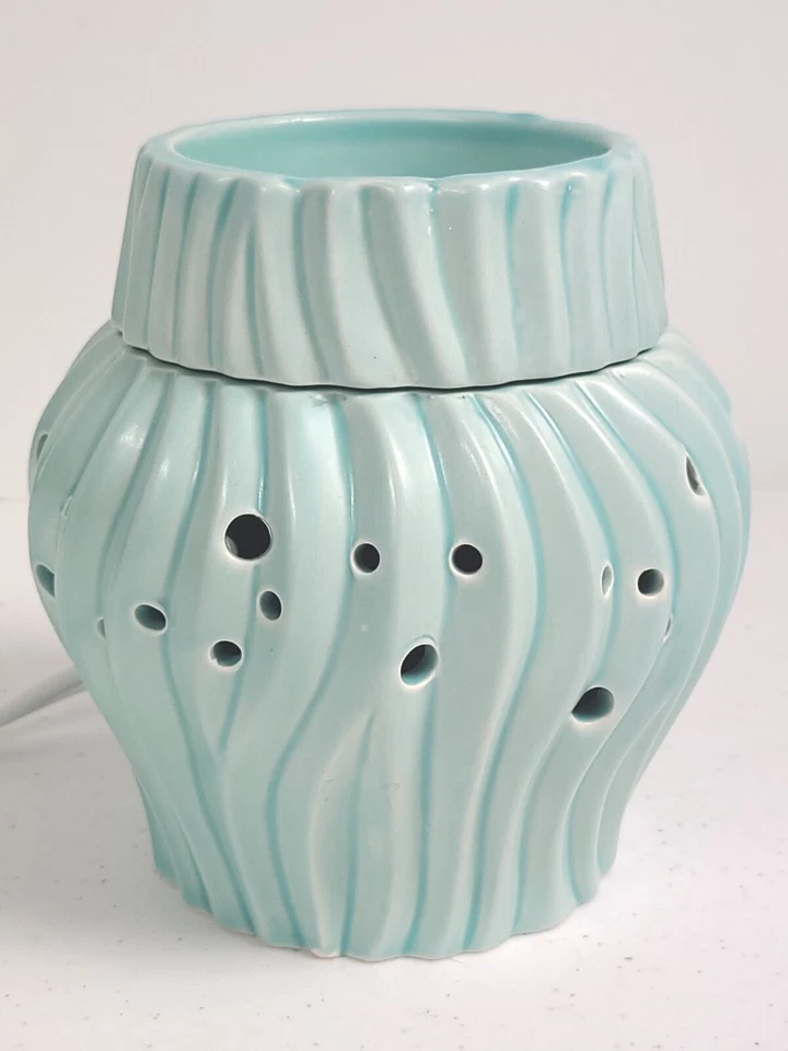 Aquecedor elétrico de vela PartyLite turquesa à beira-mar cerâmica cera derretida - Imagem 1 de 4