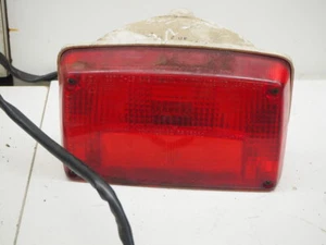 SUZUKI GSX750 ES GR72A ACHTERLICHT REAR TAIL LIGHT 35710-31330 - Picture 1 of 6