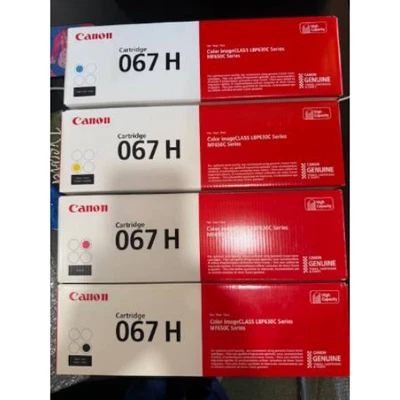 Juego de 4 cartuchos de tóner de alto rendimiento Canon 067H negro, cian, magenta, amarillo Foto 1 de 4
