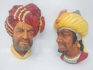 Juego de 2 tizas Bossons (Inglaterra) años 60. Colgante de pared árabe con cabeza de sultán. - Imagen 1 de 20