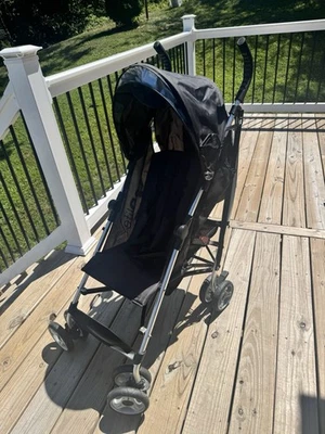 Cochecito de conveniencia Summer 32743 3dlite - negro mate usado limpio Foto 1 de 4