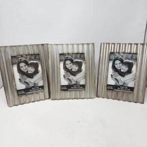 Set Of 3 5X7" Stand Up Metal Picture Frames Studio Decor - Bild 1 von 4