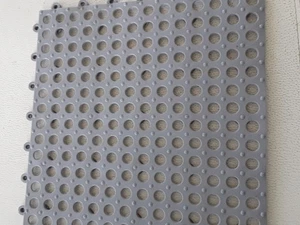 PVC Bodenfliesen, rutschfeste Badematten Duschmatten, 30x30 Cm, 11 Stück - Bild 1 von 2