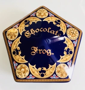 Universal Studios Harry Potter Honeydukes Chocolate Frog Ceramic Trinket Box NEW - Picture 1 of 4