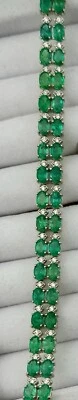Brazalete de diamantes y esmeraldas naturales de 19,10 quilates de oro blanco de 14 k certificado $21,380,00 Foto 1 de 4