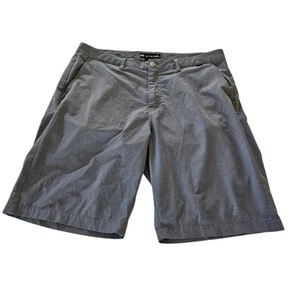 Travis Mathew Beck Shorts Mens 36 Gray Striped Golf Chino Performance 10" Inseam - Imagen 1 de 9