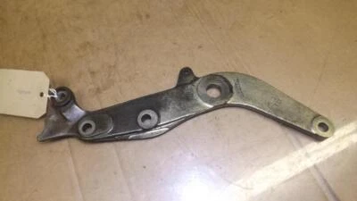 Soporte motor trasero izquierdo Triumph Daytona 900 1200 Super3 Speed Triple Sprint 900 Foto 1 de 4