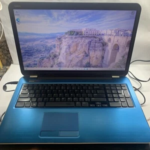 Laptop Dell Inspiron 5735 17” AMD A8 @1.70GHz 8 GB RAM 120GB SSD Blue - READ - Afbeelding 1 van 11