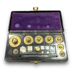 VINTAGE BAKELITE TRAVEL BOX BRASS CHEMIST WEIGHTS PHILIP HARRIS LTD - Picture 1 of 14