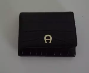 Damen Aigner Geldtasche Tasche Leder Geldbeutel Portemonnaie Geldbörse schwarz - Bild 1 von 3