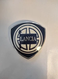 Fermacarte Lancia smaltato anni '80 - Foto 1 di 2