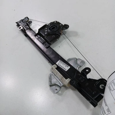Passenger Right Front Window Regulator Track Sedan Fits 13-18 Nissan Altima Foto 1 de 4