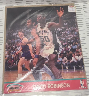 Foto de acción 1990 NBA Hoops 8x10 David Robinson San Antonio Spurs Foto 1 de 4