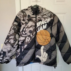 Space Jam New Legacy Looney Tunes Members Only Herren Puffer Jacke Kapuze Gr. L - Bild 1 von 15