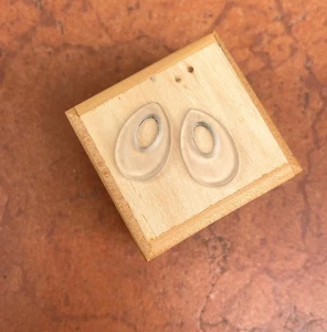 Echte mattierte Kristall Oval Creolen Ohrring Charms Paar Mini - Bild 1 von 5