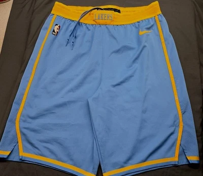 Pantalones Cortos Nike Los Angeles Lakers MPLS Corte Pro Areoswift Talla 40 XL-L Foto 1 de 4