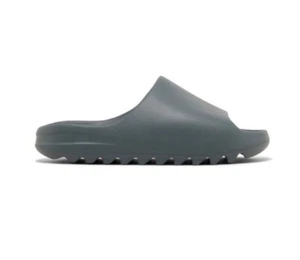 Size: 9 us (m) Yeezy Slide “Slate Marine” - Picture 1 of 8