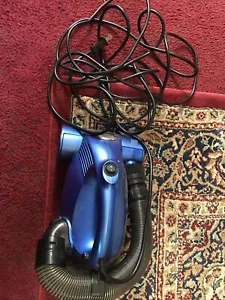 Shark Handheld Bagless Vacuum Cleaner. Lightweight. Model # V15Z - Picture 1 of 3