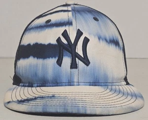 New York Yankees New Era 9Fifty Blue & White Tie Dye Washed Trucker Snapback Hat - Picture 1 of 9