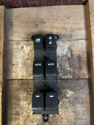 Interruptor de ventana principal Suzuki Kizashi 2010-13 OEM 3799057L00 Foto 1 de 2