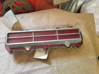 Passenger Right Tail Light With Vertical Bar Fits 73 APOLLO 1970 Foto 1 de 4