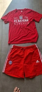 FC Bayern München, T-Shirt, rot, Gr. L, Marke Adidas - Bild 1 von 2