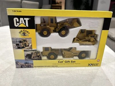 Norscot 55018 Cat Gift Set, 613C Scraper, 950F Loader, D6H Tractor in 1:64 - Image 1 of 4