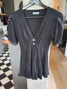 Fit & Flare stretchy black woman tshirt size s - Picture 1 of 6