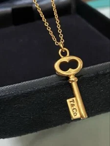 Tiffany & Co. 18K Gelbgold Oval Schlüssel Anhänger Halskette Selten Top Zustand - Bild 1 von 12