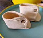 Chaussures de poupées souples, blanche, 5,5 cm de long, probablement Corolle