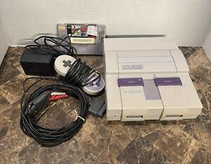 Super Nintendo SNES Console SNS-001 With Cables And Controller Tested! W/ Game