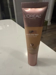 L'Oreal Paris Lumi Le Glow Hauttönung, leichtes getöntes Serum auf Wasserbasis mit - Bild 1 von 4