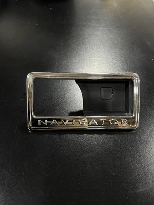 2007-2017 Lincoln Navigator Interior Driver Side LH Door Panel Handle Trim Bezel - Image 1 of 2